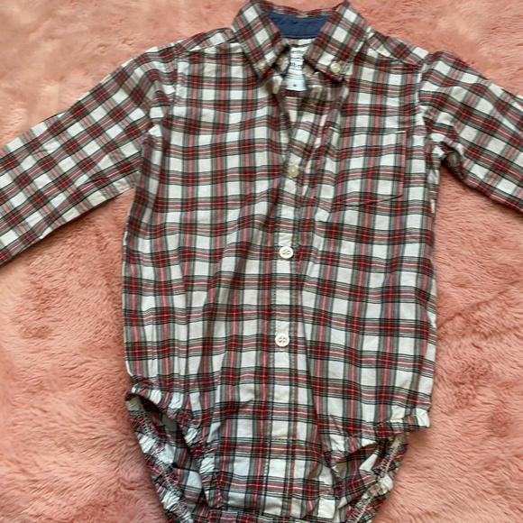 BNWT plaid Button-Front Baby bodysuit - Picture 1 of 3